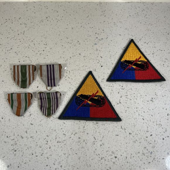 Vintage WWII Army HQ Headquarters Armored Division Patch & Military Bar Ribbons‎ - Picture 1 of 9